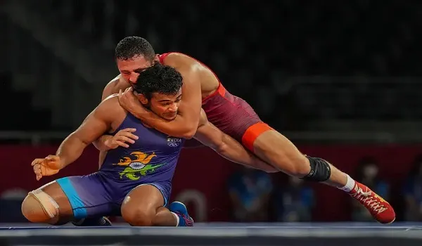 Tokyo Olympics : पदक से चूके भारतीय पहलवान, पीएम मोदी ने पूनिया को बताया ‘पावरहाउस’