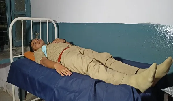 अमरोहा: मुठभेड़ में 25 हजार का इनामी घायल पैर में लगी गोली, एक सिपाही जख्मी