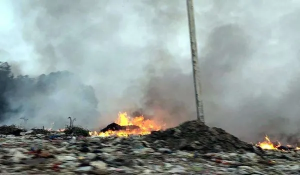 मुरादाबाद: नदी किनारे ई-कचरा गलाने वाले निगम के रडार पर, होगी कार्रवाई