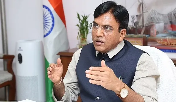 वैक्सीनेशन को प्रमोट करने के लिए इस ‘टेलीविजन शो’ की स्वास्थ्य मंत्री ने की तारीफ, ट्वीट कर कही यह बात