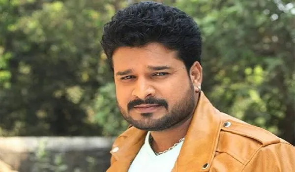 रितेश पांडे की फिल्म एम.एल.ए. दर्जी का ट्रेलर हुआ रिलीज