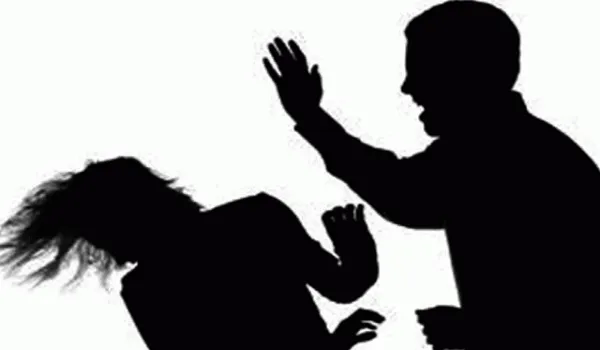 मुरादाबाद: बेटा पैदा न होने पर महिला को मारपीट कर घर से निकाला, पीड़िता ने लगाई मदद की गुहार
