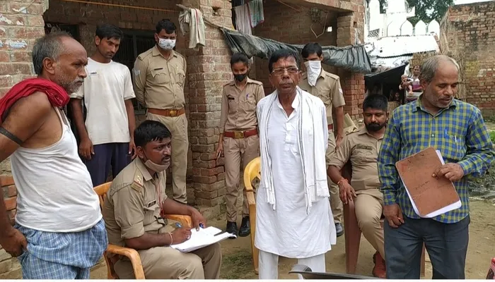 बाराबंकी: संदिग्ध अवस्था में मिला महिला का शव, जांच शुरू