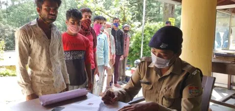 120 बाहरी व्यक्तियों का पुलिस ने कराया सत्यापन, दिए ये सख्त निर्देश