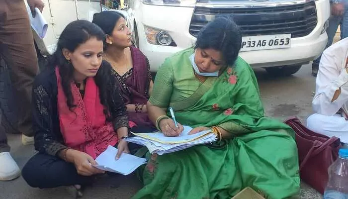 रायबरेली: बोर्ड बैठक में सभासदों ने किया हंगामा, अध्यक्ष पर लगाए आरोप