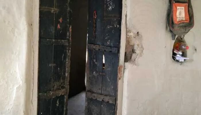 सीतापुर: संदना थाना क्षेत्र में चोरों ने बनाया दो घरों को अपना निशाना, जांच में जुटी पुलिस
