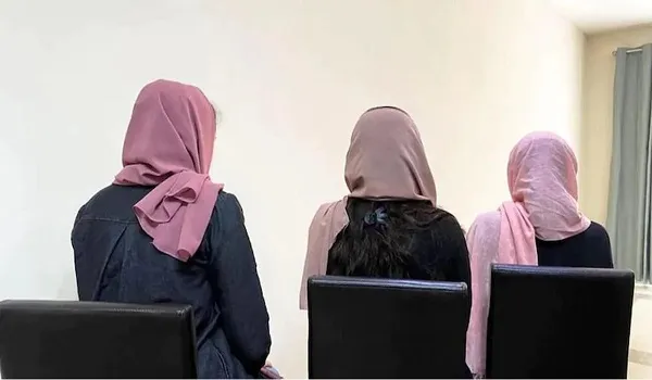 तालिबान ने जारी किया नया फरमान, काबुल के मेयर बोले- घर पर ही रहें महिला कर्मचारी