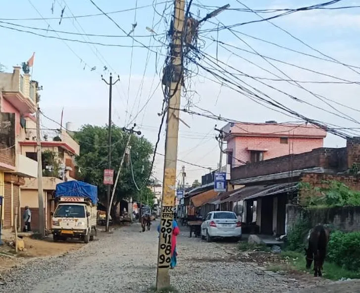 बरेली: ऊर्जा मंत्री के शहर में रहते हुए जमकर हुई बिजली कटौती