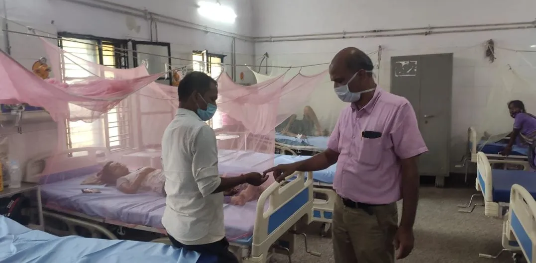 पीलीभीत से बरेली जिला अस्पताल रेफर किया संदिग्ध डेंगू मरीज
