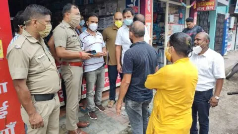 हल्द्वानी: ई रिक्शा चालकों की अभद्रता पर भड़के व्यापारी, मुखानी चौराहे पर किया प्रदर्शन