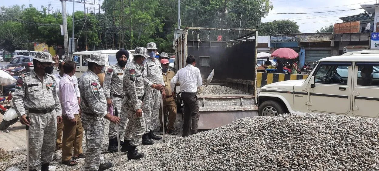 बरेली: ‘बाकरगंज मिनी प्लांट के काम में तेजी लाएं’