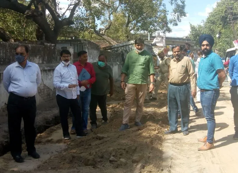 बरेली: स्मार्ट सिटी के कार्य दिसंबर तक करें पूरे