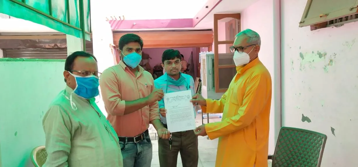 बरेली: जेई संगठन ने जनप्रतिनिधियों को सौंपे ज्ञापन