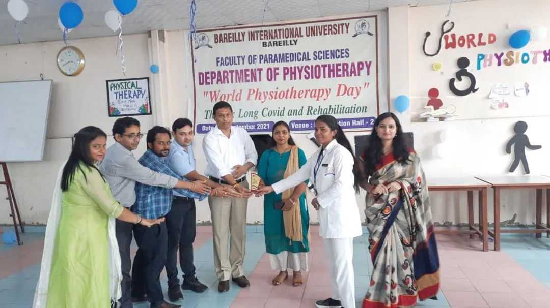 बरेली: विश्व फिजियोथेरेपी दिवस- दर्द से छुटकारा पाने को सर्वोत्तम तरीकों में से एक भौतिक चिकित्सा