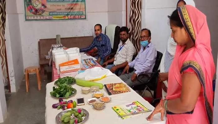 बाराबंकी में प्राथमिक स्वास्थ्य केंद्रों पर मुख्यमंत्री आरोग्य मेलों का किया गया आयोजन