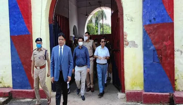 जिलाधिकारी व पुलिस अधीक्षक ने किया जिला कारागार रायबरेली का निरीक्षण