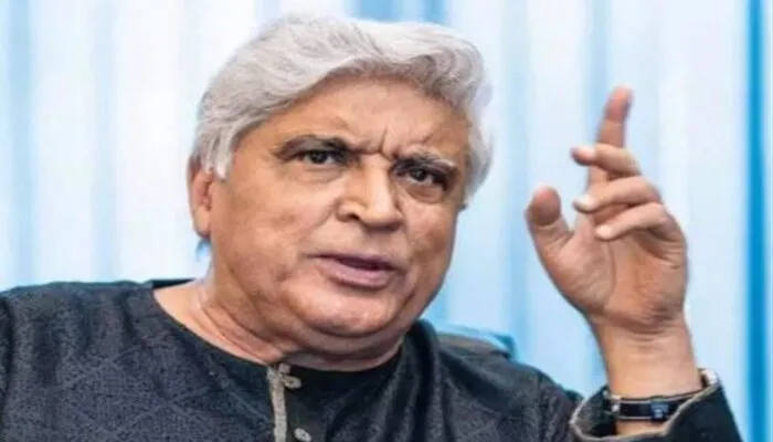 जावेद अख्तर के खिलाफ दाखिल की गई मुकदमे की अर्जी, जानें क्यों…