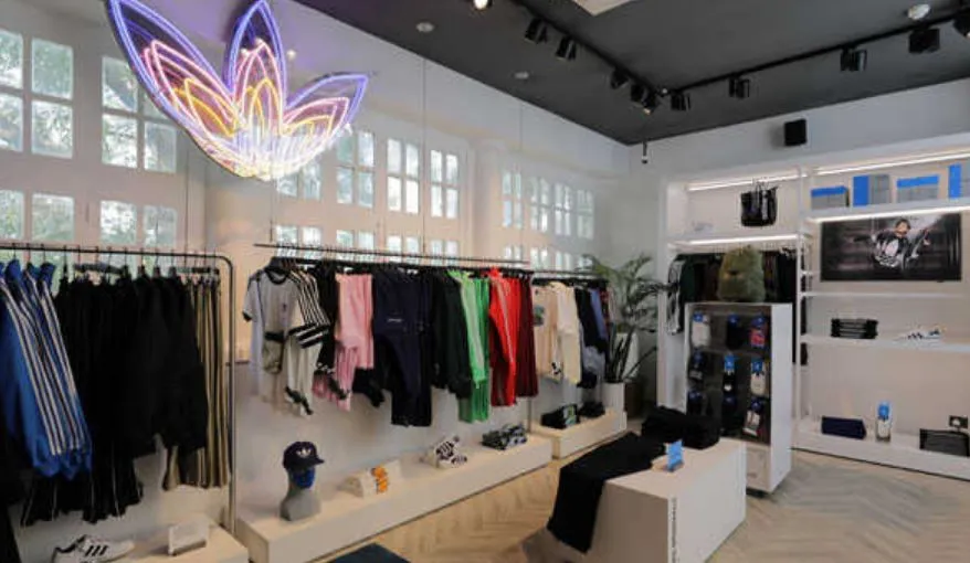 Adidas ने भारत में खोला अपना पहला फ्लैगशिप स्टोर ‘The Home of Passabilities’, जानिए क्या है खास