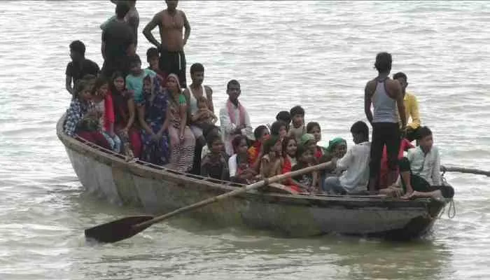 लखनऊ: पूर्वांचल की प्रमुख नदियां उफान पर, कई जिले बाढ़ से प्रभावित