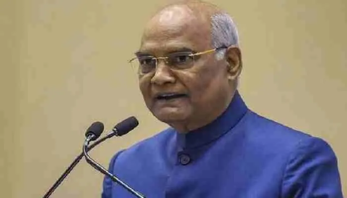 कानपुर: राष्ट्रपति के पैतृक गांव में नोडल अधिकारी ने लगाई चौपाल, ग्रामीणों ने लगाये आरोप