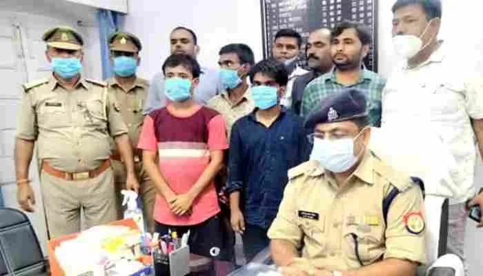 सीतापुर: पुलिस ने किया साइबर ठगी गिरोह का भंडाफोड़, तीन गिरफ्तार