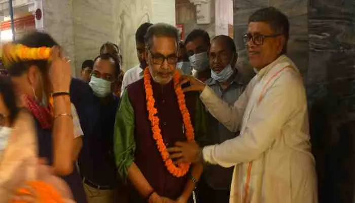 गोरखनाथ मंदिर पहुंचा राधामोहन सिंह के नेतृत्व में सांसद प्रतिनिधि मंडल