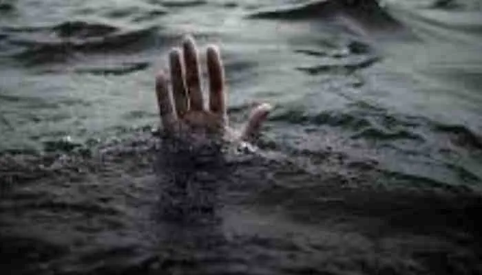 हमीरपुर: युवती ने बेतवा नदी में लगाई छलांग, मछुआरों ने बचाई जान, जानें वजह?