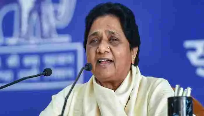 यूपी: मायावती ने डेंगू व तेज बुखार से हुई मौतों पर जताई चिंता, सरकार को दी ये नसीहत