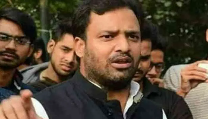 यूपी: कांग्रेस नेता शाहनवाज आलम ने अखिलेश पर साधा निशाना, दिया यह बड़ा बयान