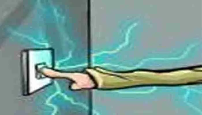 हरदोई: बिजली बोर्ड ठीक करते समय करंट की चपेट में आने से किशोर की मौत