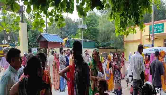 उन्नाव: बाइक की टक्कर से अधेड़ की मौत, परिजन ने काटा हंगामा