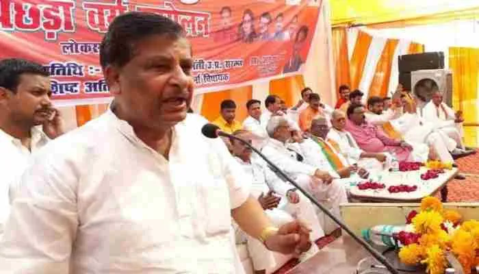 झांसी: हीरा ठाकुर ने सपा पर बोला हमला, मुस्लिम समुदाय को लेकर कही ये बात