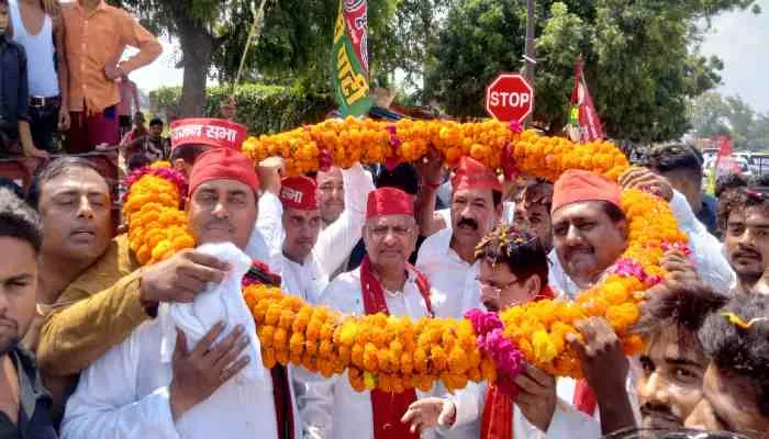 उन्नाव: भाजपा सरकार पर जमकर बरसे सपा प्रदेश अध्यक्ष, जानें क्या कहा?
