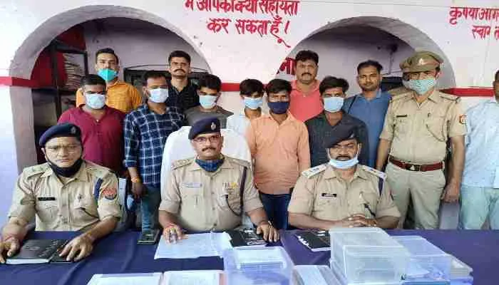 फतेहपुर: महज बारह घंटों में पुलिस ने किया व्यापारी से लाखों की लूट का खुलासा