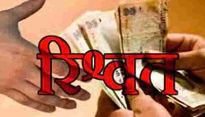 कन्नौज: ब्लॉक परिसर में लगता है दलालों का जमावड़ा, प्रधान ने की शिकायत