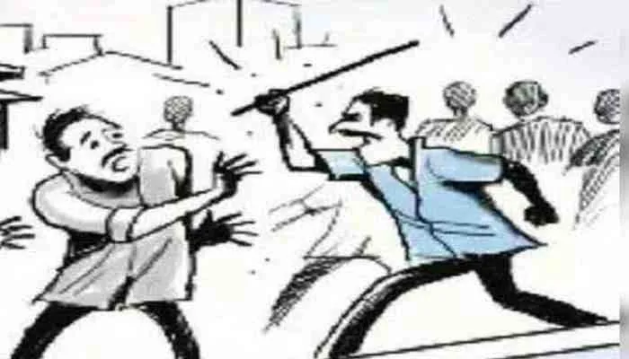 झांसी: दबंग ने की महिला पार्षद व उनके पति पर जानलेवा हमला, जानें वजह?