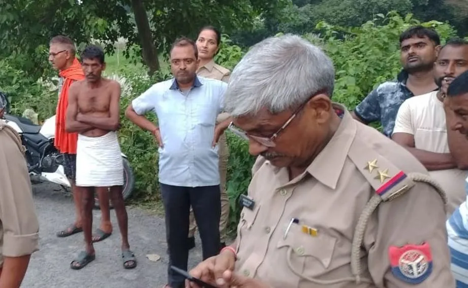 अयोध्या: 6 वर्षीय बेटे के साथ नहर में गिरी महिला, तलाश में जुटी पुलिस