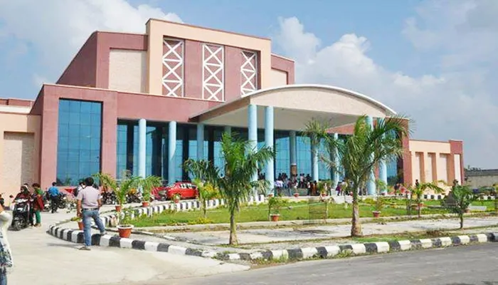 BBAU में अंतरराष्ट्रीय कंपनियां चला रहीं प्लेसमेंट ड्राइव, इंटर्नशिप के साथ प्लेसमेंट का भी मिलेगा छात्रों को लाभ