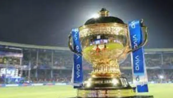 IPL 2021: इतिहास में पहली बार एक ही समय पर खेले जाएंगे आईपीएल के आख़िरी दो लीग मैच