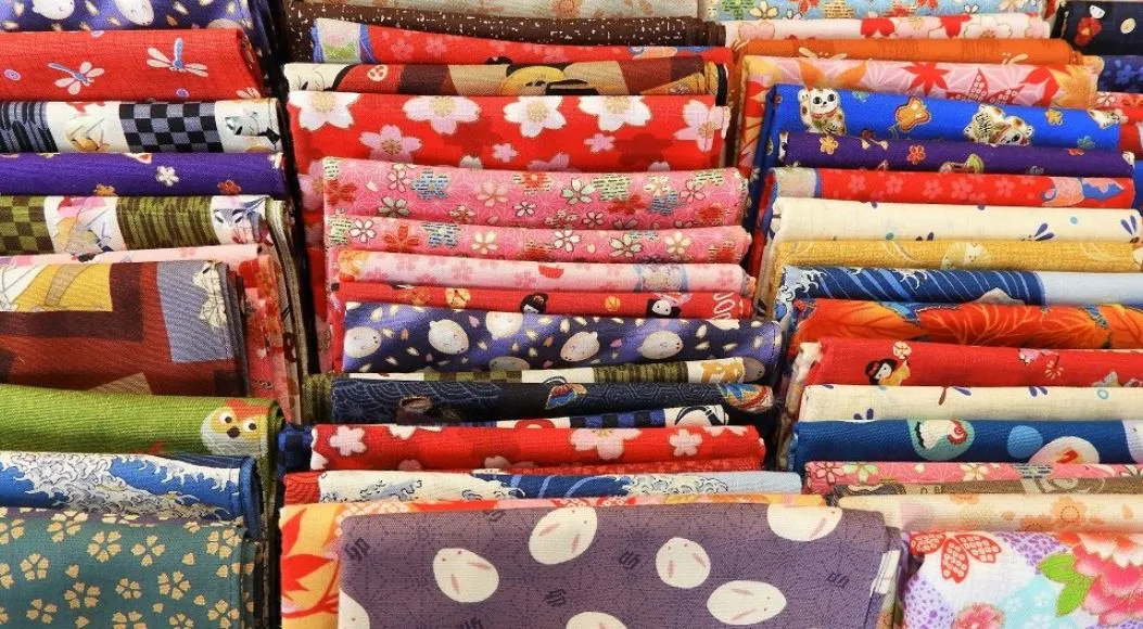 बरेली: कपड़ा कंपनियों के प्रतिनिधि बाजार में तालाश रहे ‘ऑर्डर’