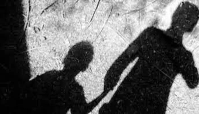 गोरखपुर: प्रेमी को फंसाने के लिए मां ने दी बच्ची के अपहरण की गलत सूचना, जानें क्या है पूरा मामला…