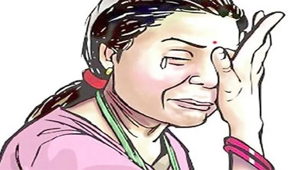 मुरादाबाद: पति के दूसरी औरत से संबंध, पत्नी ने किया विरोध तो मारपीट कर घर से निकाला