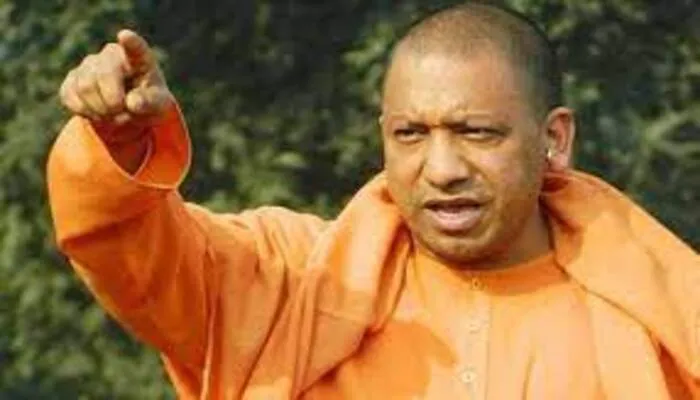 Night Curfew in UP: नाइट कर्फ्यू में मिलेगी छूट, जानिए क्या है ताजा अपडेट