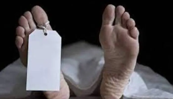 बाराबंकी: वैक्सीनेशन के बाद बीमार महिला की मौत, पति ने लगाया इलाज में लापरवाही का आरोप