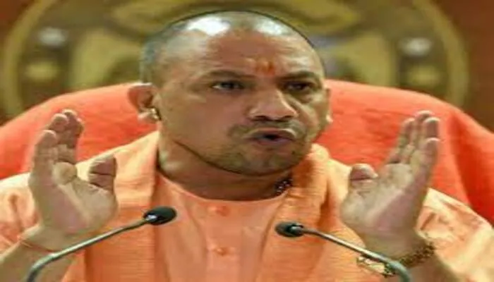 लखनऊ: भारी बारिश को लेकर CM योगी ने अधिकारियों को भेजा फील्ड पर, तलब की रिपोर्ट