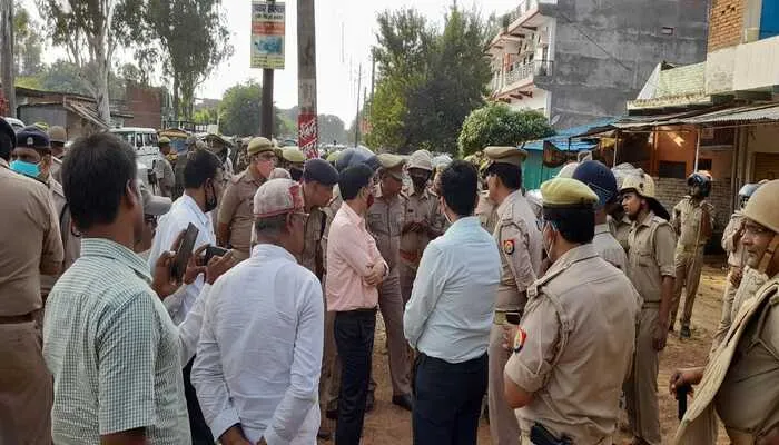 मिर्जापुर: दिनदहाड़े गोली मारकर युवक की हत्या, आरोपी को भीड़ ने पीट कर उतारा मौत के घाट