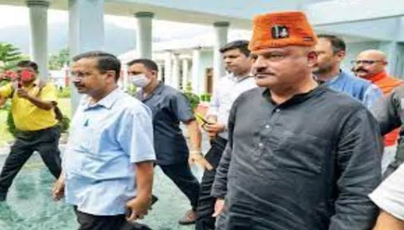उत्तराखंड चुनाव से पहले केजरीवाल बेरोजगारों के लिए देगें यह तौहफा