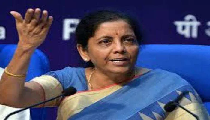 लखनऊ में GST परिषद की बैठक शुरू, पेट्रोल-डीजल पर बड़ा फैसला संभव