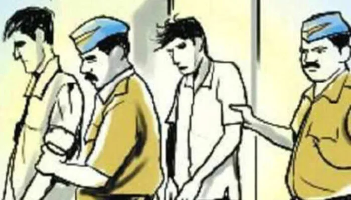 हरदोई: पाली थाना पुलिस ने की कार्रवाई, सट्टा लगा रहे दो लोगों को किया गिरफ्तार