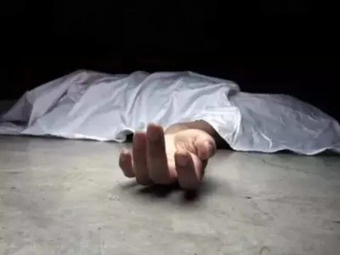 यहां रेस्टोरेंट में शव मिलने से मचा हड़कप